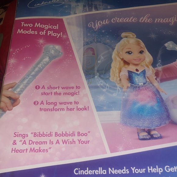 Disney Princess Magical Wand 14" Cinderella Doll - Picture 7 of 8
